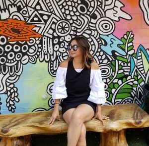 Meet your Posher, Helen